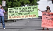 Gái mại dâm Brazil đình công, đòi tiêm vaccine COVID-19 vì cho rằng 'mình đang ở tuyến đầu'