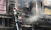 Cửa hàng gas cháy nổ lớn, thiêu rụi cả nhà hàng xóm ở Sa Pa