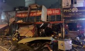 Cập nhật vụ cháy nổ trên phố Hồ Tùng Mậu: Nạn nhân khai mua pháo tự cuốn chơi Tết, khả năng bị xử lý hình sự