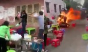 Xôn xao đoạn clip người đàn ông tự tưới xăng rồi châm lửa thiêu giữa chợ