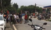 Clip: Mâu thuẫn, người đàn ông bị hàng xóm đâm chết ở Phú Thọ