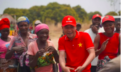 Quang Linh Vlogs tiết lộ chi phí đưa Lôi Con và team châu Phi về Việt Nam
