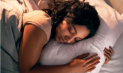 Hoá ra gối đầu là nguyên nhân của hàng tá vấn đề sức khoẻ con người, ngủ không cần gối mới là “chân lý”?