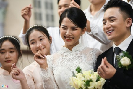 'Giờ anh đã là chồng người ta': Phan Mạnh Quỳnh chính thức về chung một nhà với bạn gái Khánh Vy