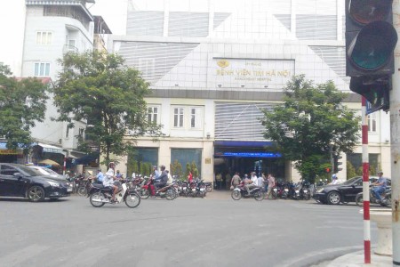 4 cán bộ Bệnh viện Tim Hà Nội bị bắt do liên quan tới việc mua sắm thiết bị y tế