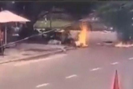 Quảng Nam: Thực hư chính thất tưới xăng đốt 'tiểu tam' giữa phố vì ghen tuông