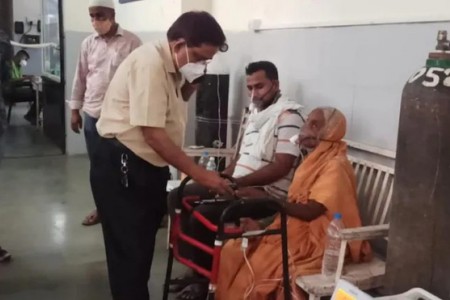 Bệnh nhân nhiễm Covid-19 bất ngờ tỉnh dậy khi chuẩn bị hoả táng ở Ấn Độ