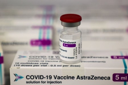 Hiểu thế nào về tác dụng phụ vaccine COVID-19?