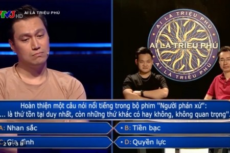 Tham gia 'Ai là triệu phú', Việt Anh rưng rưng khi gặp câu nói nổi tiếng của NSND Hoàng Dũng trong phim 'Người phán xử'