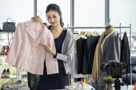 Học cách livestream bán quần áo với 4 bước cực kỳ đơn giản