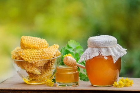 Những cách bảo quản mật ong an toàn, hiệu quả sử dụng được quanh năm!