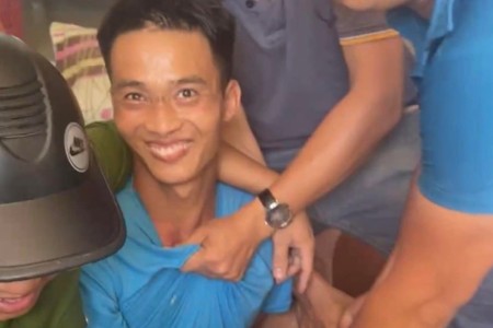 Clip bắt giữ Triệu Quân Sự trong lần 'vượt ngục' thứ ba tại Thanh Hoá