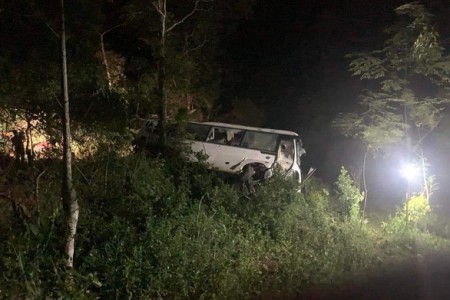 Tai nạn xe khách ở Phú Thọ, 28 người thương vong