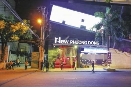 Đà Nẵng: 8 nhân viên quán bar New Phương Đông tụ tập mở nhạc “xập xình” trong khu cách ly