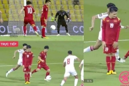 Quang Hải đứng hình 'mất 5s' nhìn Công Phượng 'nhảy múa' trong trận đấu với UAE