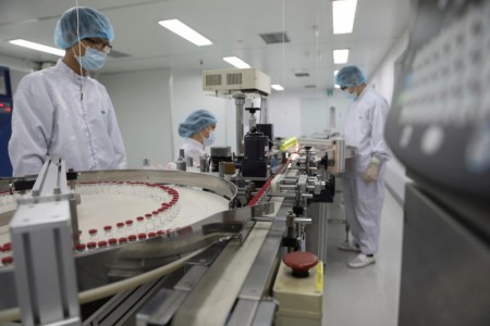 Việt Nam sản xuất thành công lô vắc xin phòng COVID-19 Sputnik V, hiệu quả lên tới 91,6 %