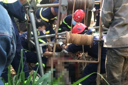Theo bà đi rẫy, bé trai 3 tuổi ở Đắk Lắk rơi xuống giếng tử vong