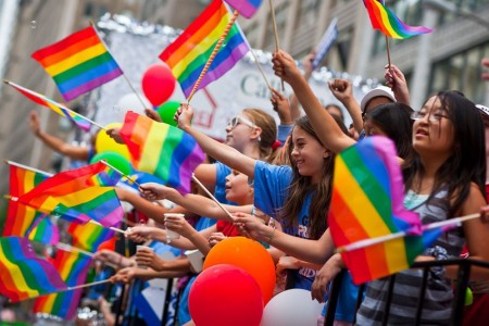 Những điều bạn nên biết về ngày Quốc tế LGBT: Chống kỳ thị, phân biệt đối xử với cộng đồng LGBT trên toàn thế giới
