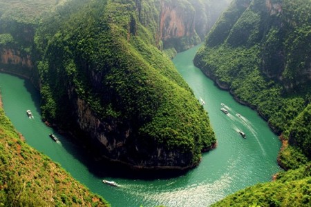 Dòng sông nào dài nhất ở châu Á?