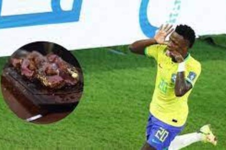 Ăn mừng chiến thắng bằng thịt dát vàng, các tuyển thủ Brazil gặp rắc rối tại Qatar