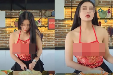 Cô nàng YouTuber 'thả rông' vòng 1 dạy nấu ăn lên báo nước ngoài: 'Thế này làm sao tập trung nấu nướng'