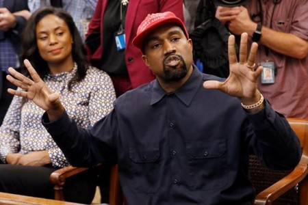 Rapper Kanye West tự bỏ phiếu cho bản thân trong cuộc bầu cử Tổng thống Mỹ nhưng vẫn chỉ chiếm 2% số phiếu bầu, trở thành trò cười cho cư dân mạng