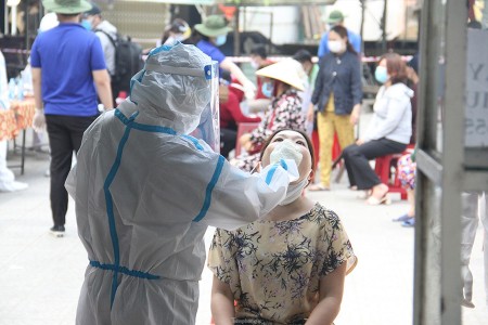 Bản tin Covid-19 trưa 19/5: Thêm 36 ca mắc mới trong nước, Bắc Giang và Bắc Ninh vẫn dẫn đầu số ca nhiễm