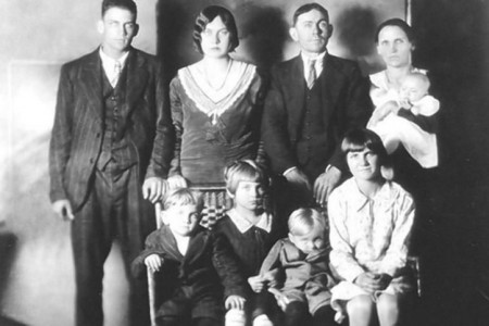Thảm án nhà Lawson: Chồng nhẫn tâm giết hại vợ và 6 đứa con nhỏ, những hồn ma lảng vảng quanh ngôi nhà tới gần cả thế kỷ sau