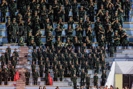 Phú Thọ: miễn phí vé cho bộ đội vào sân vận động xem bóng đá