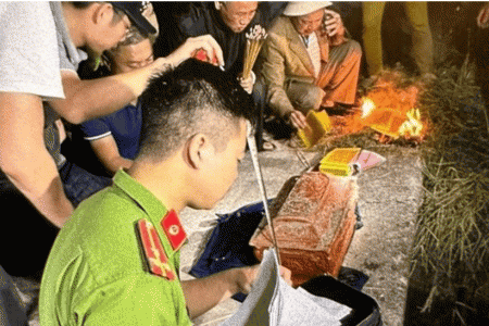 Thái Bình: Nợ nần thiếu tiền, thanh niên đào cả mộ người đã khuất để tống tiền người nhà