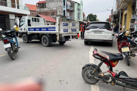Bắc Ninh: Trộm đột nhập ban đêm, xuống tay sát hại cả nhà thầy giáo