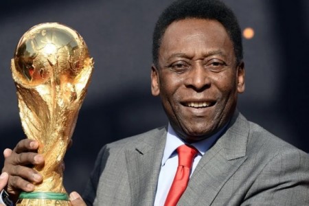 'Vua bóng đá' Pelé qua đời ở tuổi 82