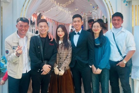 Hoà Minzy cùng Độ Mixi tham dự đám cưới đồng chí Sao Nhập Ngũ