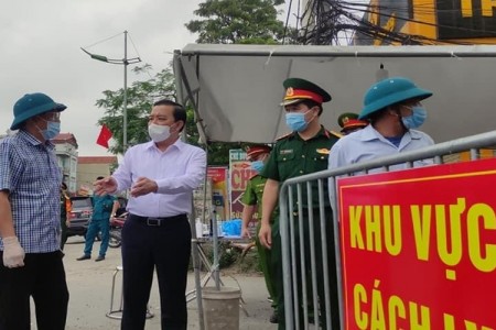 Phong tỏa 1 phố, 4 thôn với 6000 dân ở Thường Tín để phòng chống Covid-19