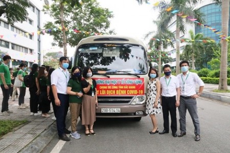 Trường Đại học Y tế công cộng lên đường chi viện tâm dịch Bắc Giang