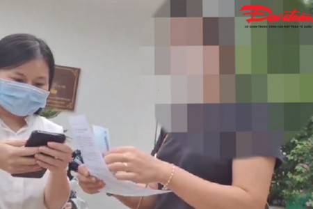 Hà Nội: Nữ cán bộ phường liên quan vụ “cò” tiêm vaccine Covid-19 thần tốc bị cho nghỉ việc