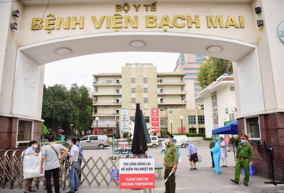 Đã có kết quả xét nghiệm của 19 bác sĩ Bệnh viện Bạch Mai liên quan đến ca nhiễm COVID-19