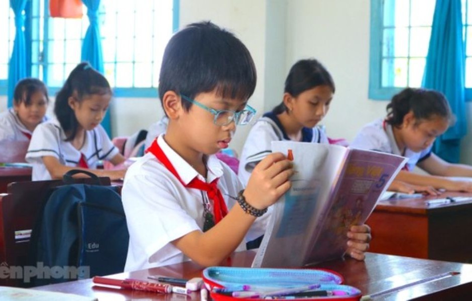 SỐC: Chỉ mới 8 tuổi nhưng một cậu học sinh ở tỉnh Đồng Tháp đã học đến lớp 5