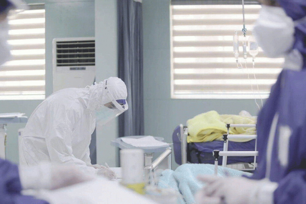 Hà Nội: Bệnh nhân nhiễm COVID-19 lăng mạ, tấn công một nữ điều dưỡng
