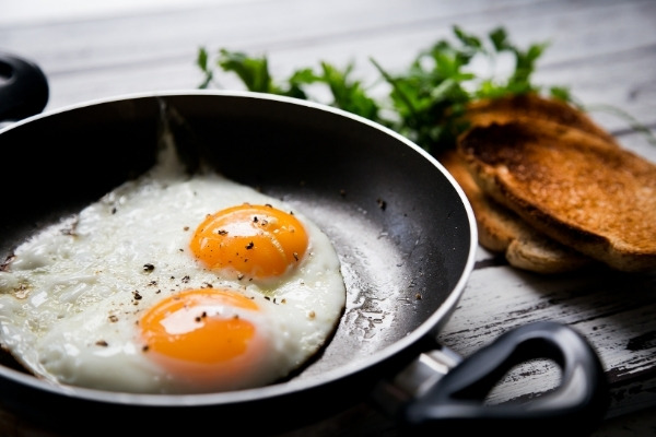Trứng nguyên quả là một trong những thực phẩm lành mạnh và bổ dưỡng nhất