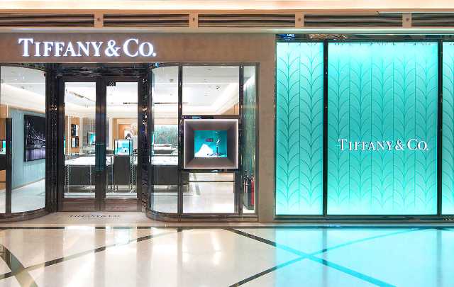 Không gian của Tiffany & Co. sang trọng và hiện đại