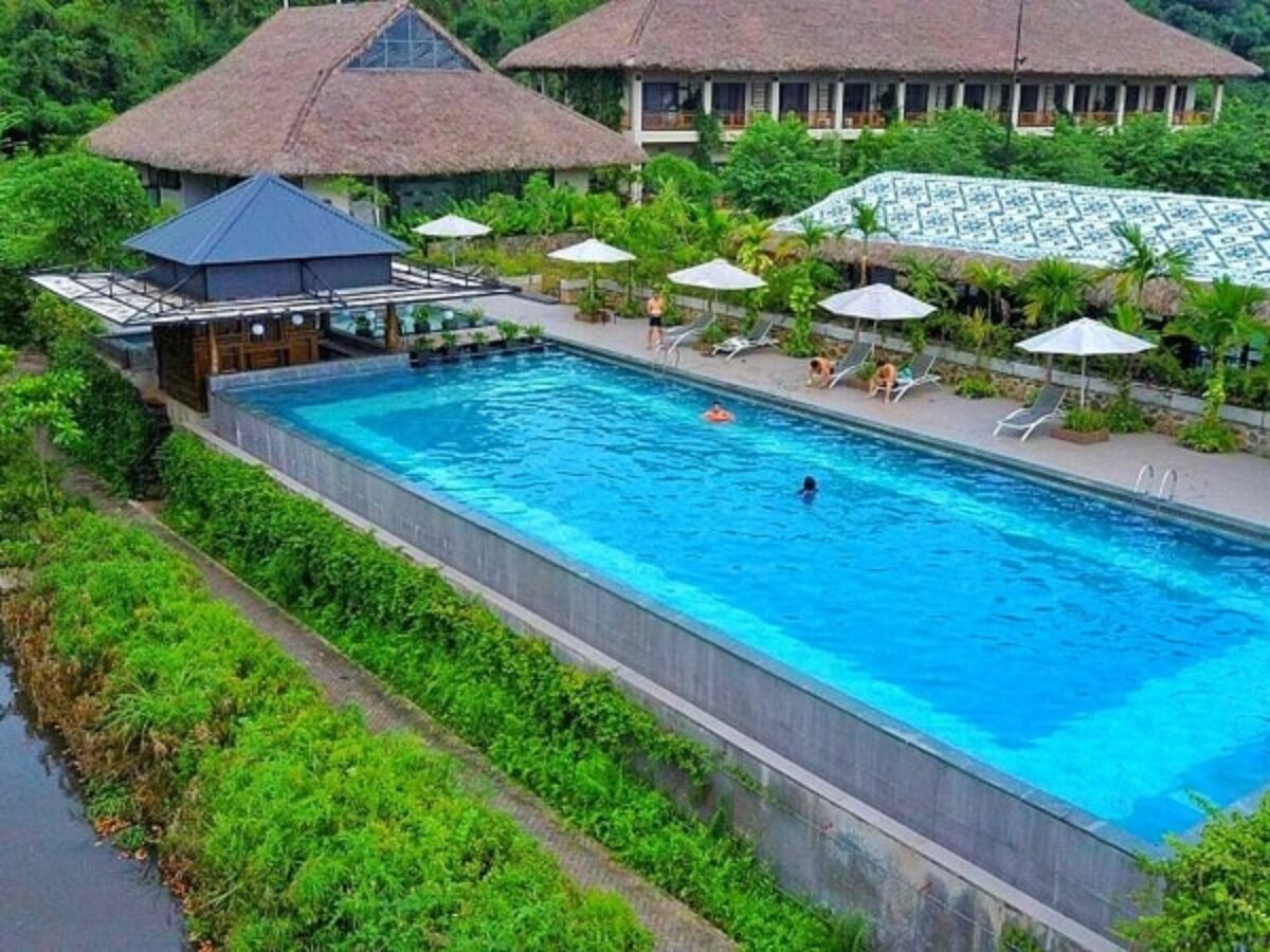 An Lạc Eco Farm and Hot Springs