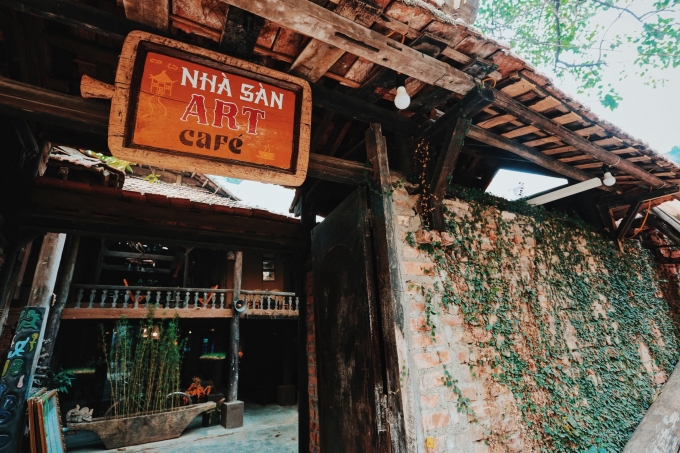 Nhà Sàn Art Cafe – quán cafe nhạc sống Hà Nội theo phong cách hoài niệm