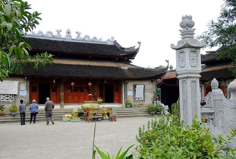 Viếng thăm ngôi đền thờ Mẫu linh thiêng ở núi Cấm Sơn Hà Giang