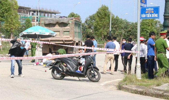 Bắt tạm giam tài xế xe tải gây tai nạn khiến thai phụ cùng 2 con nhỏ tử vong ở Thừa Thiên-Huế