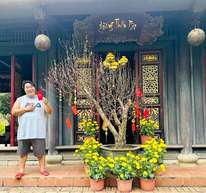 Tăng Thanh Hà, Phương Oanh cùng dàn sao Việt trang hoàng nhà cửa rực rỡ sắc hoa đón Tết