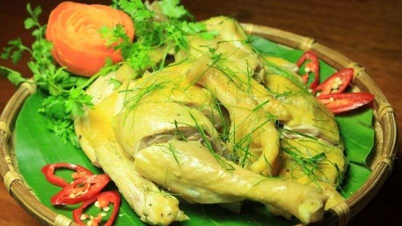 Thịt gà Móng Duy Tiên.